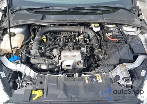 2018 Ford Focus Se z USA, uszkodzony, nr VIN 1FADP3FE2JL318614